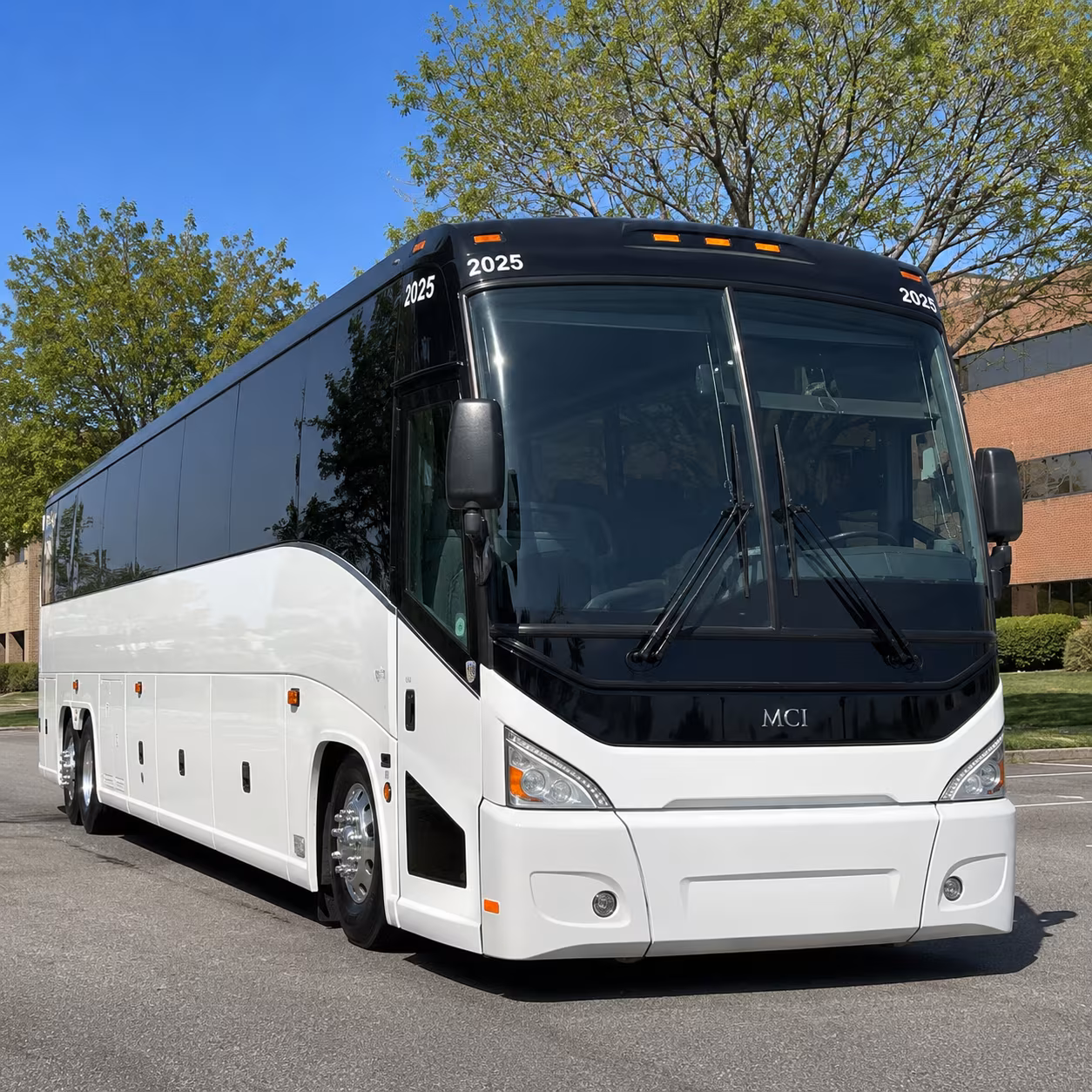 akroncharterbuscompany com is here to make every akron airport transfer simple