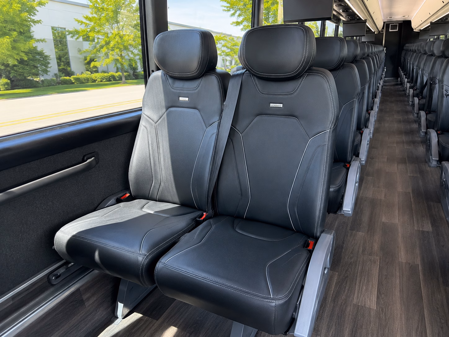 book a charter bus from akron to kings island niagara falls or any group getaway