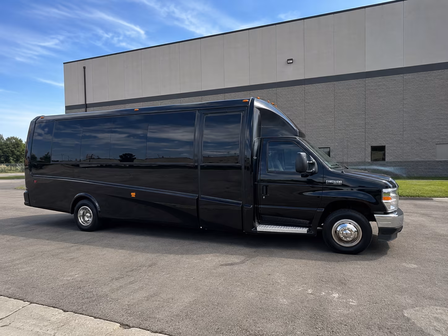 bus your fan group to cleveland browns games at huntington bank field