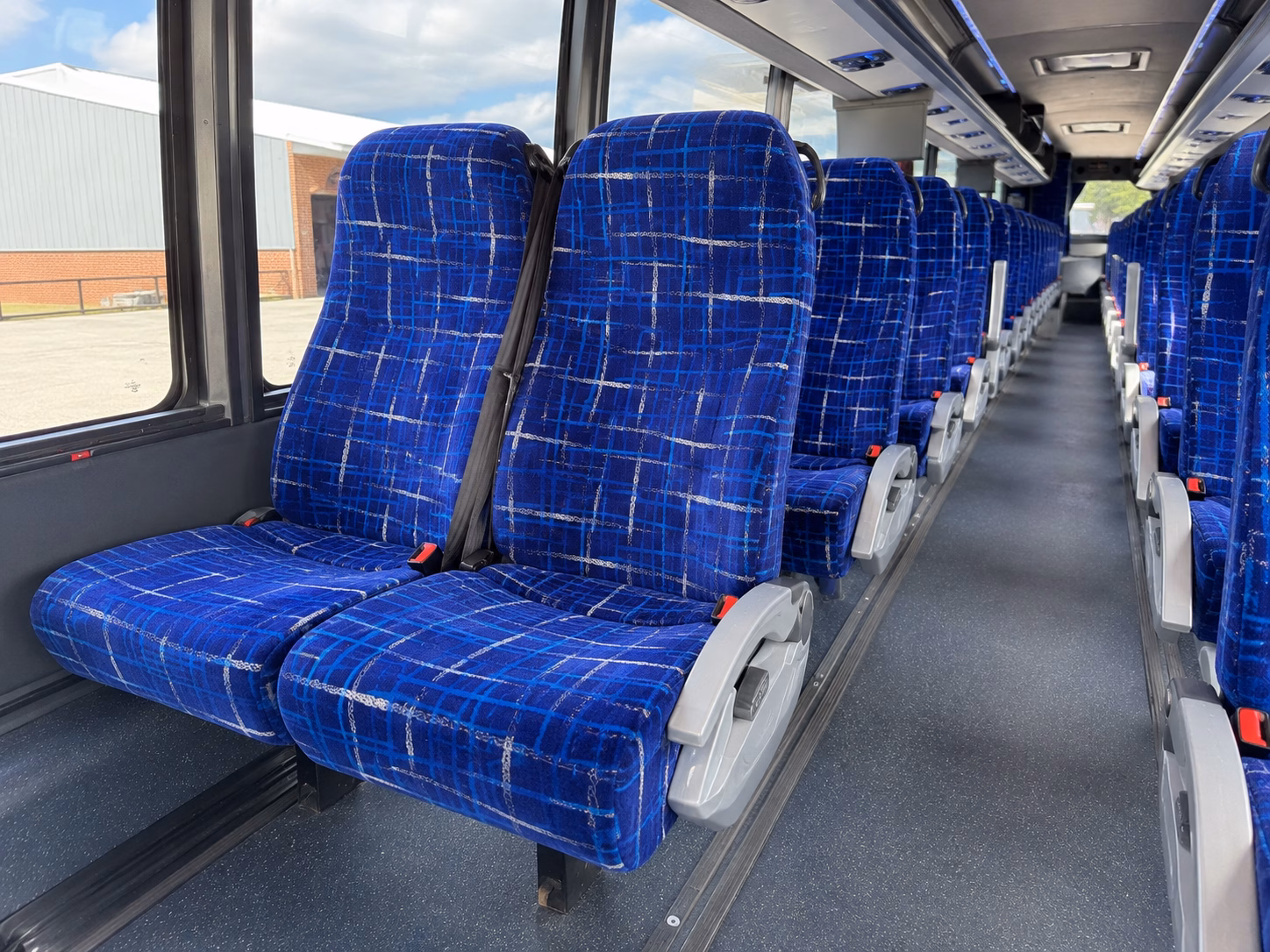 cuyahoga falls charter bus transportation to cuyahoga falls concerts and festivals