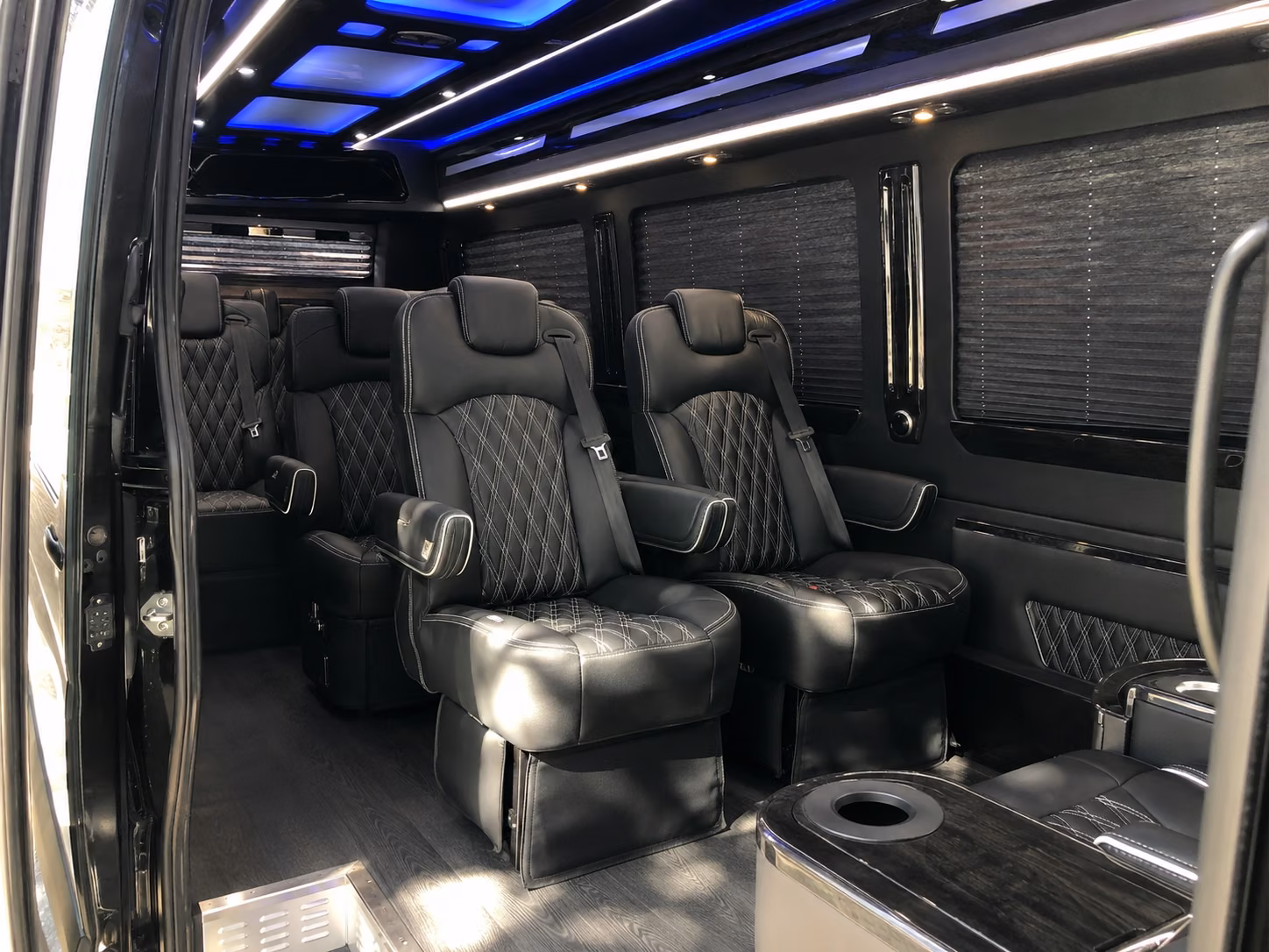 mansfield employee commuter shuttles for mansfield businesses