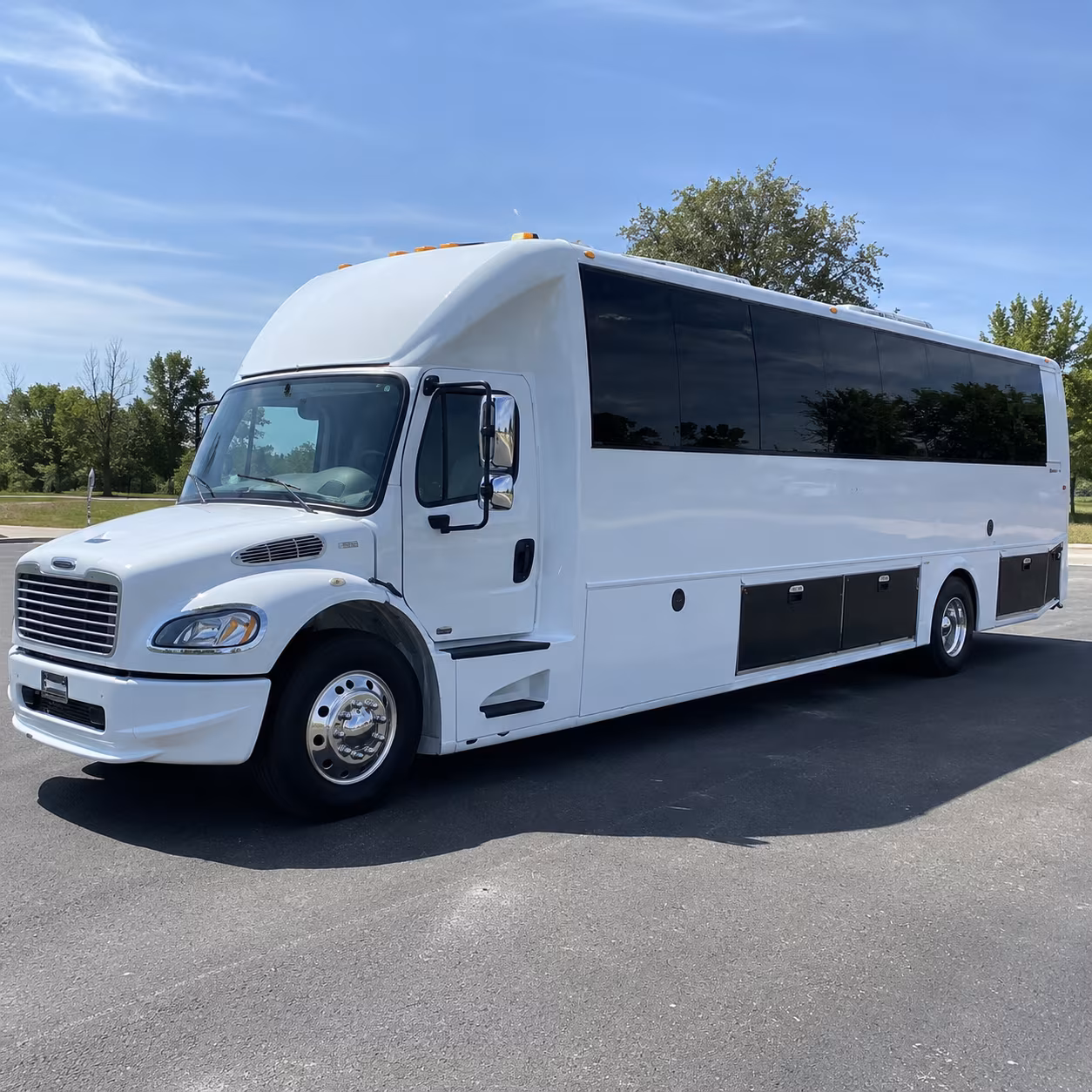 mentor 40 passenger party bus