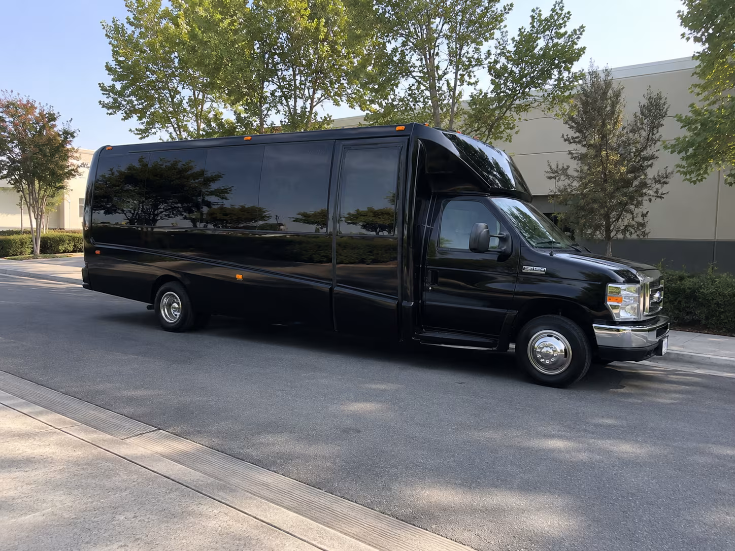 quinceanera sweet 16 party bus rental