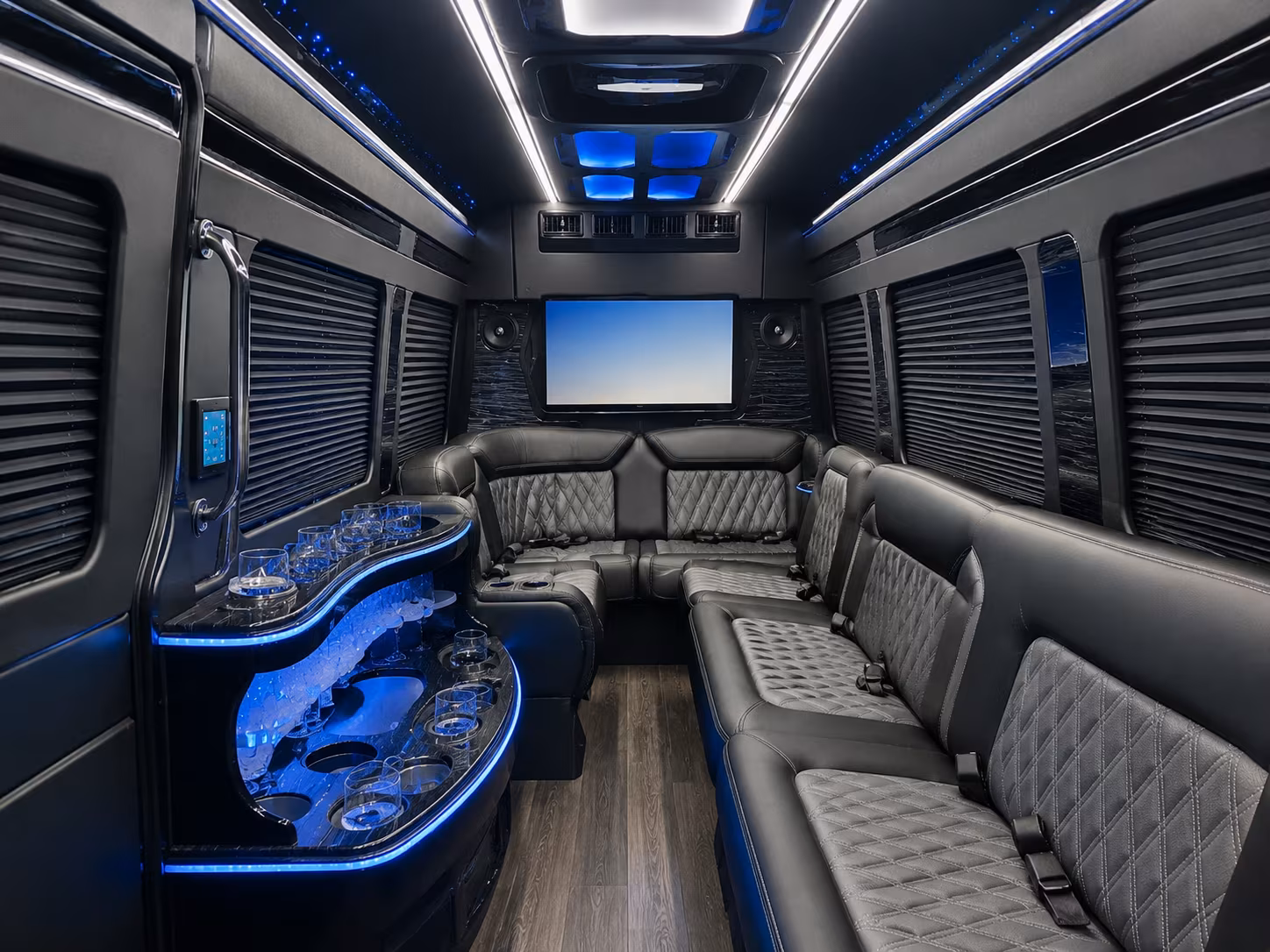 what makes akroncharterbuscompany com the easiest way to find event buses in akron