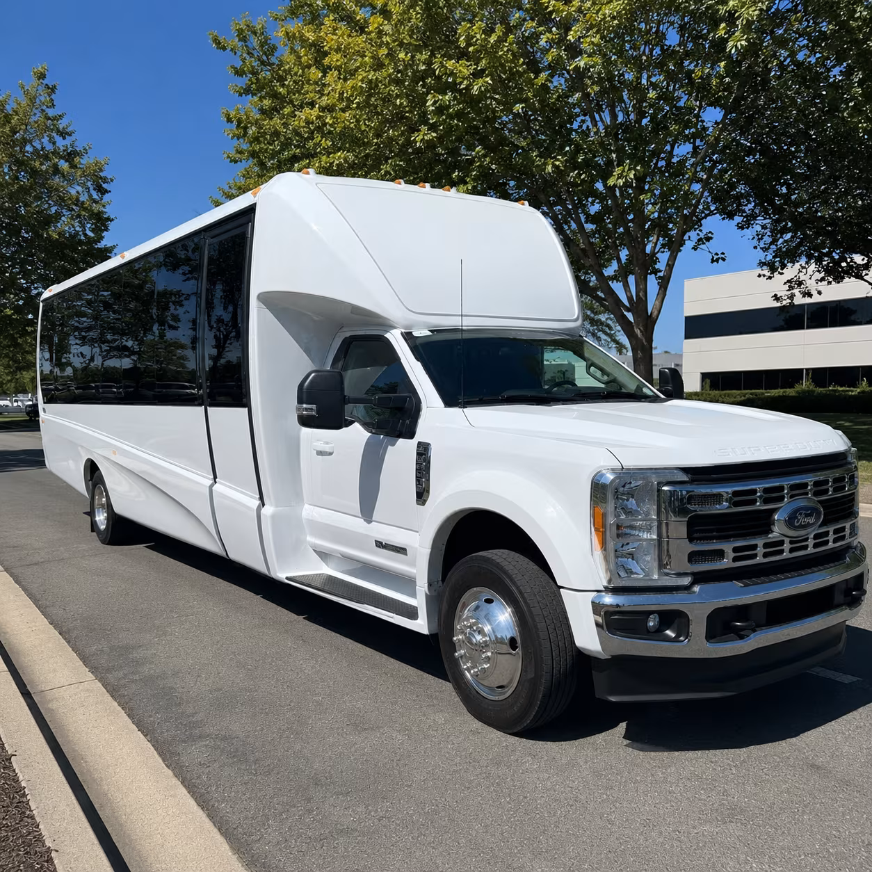 when your group is ready comparing buses is this easy