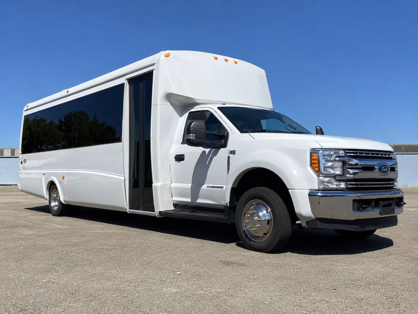 youngstown stress free youngstown wedding charter bus rentals