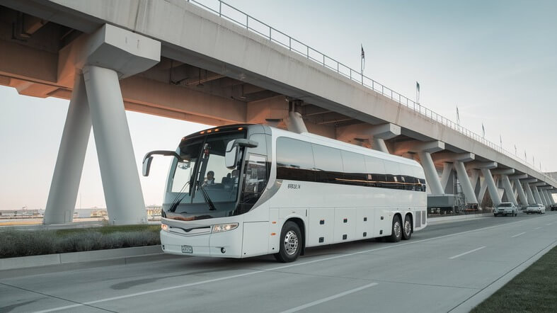 cuyahoga falls airport shuttles